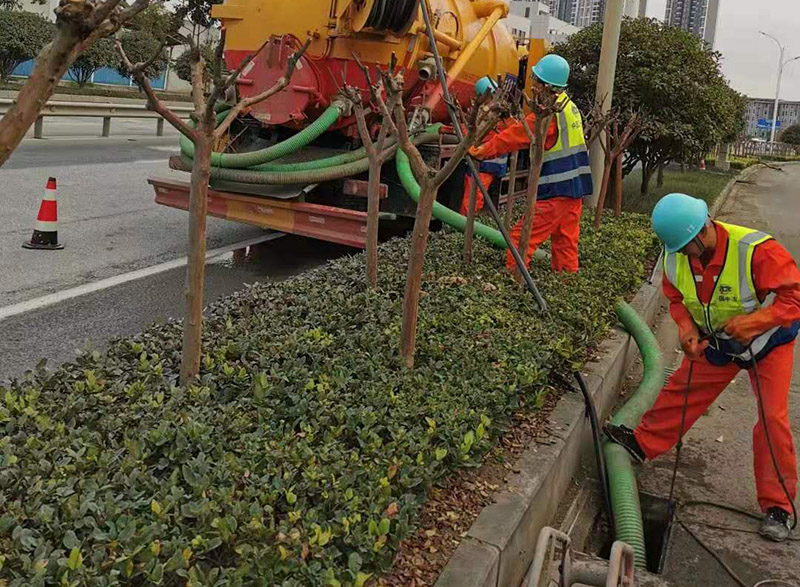 桐庐市政管道清淤